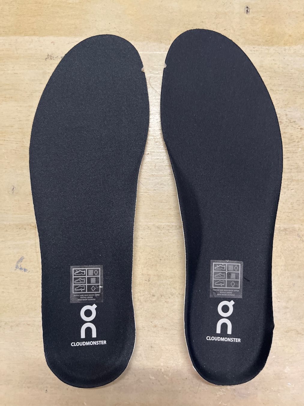 On Herrenschuhe: (A) On Einlegesohlen – Neu (gemäss Beschreibung) aus Jonen von Sevenb