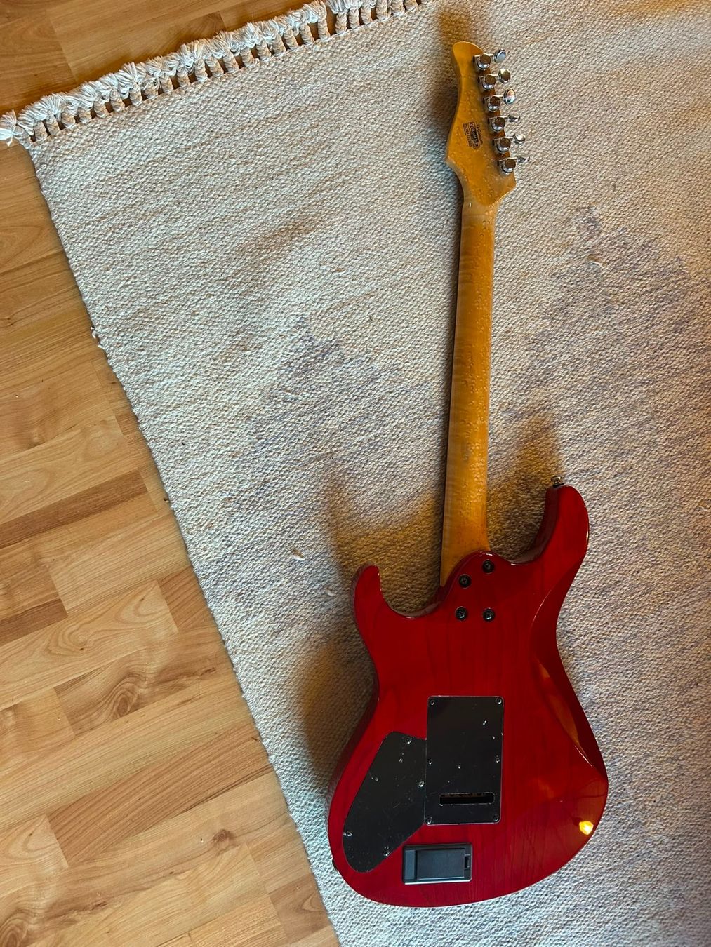 Strumenti musicali: Cort G-Costum / G290 – Topmodell – Usato da Safnern venduto da Jubatus_ 4