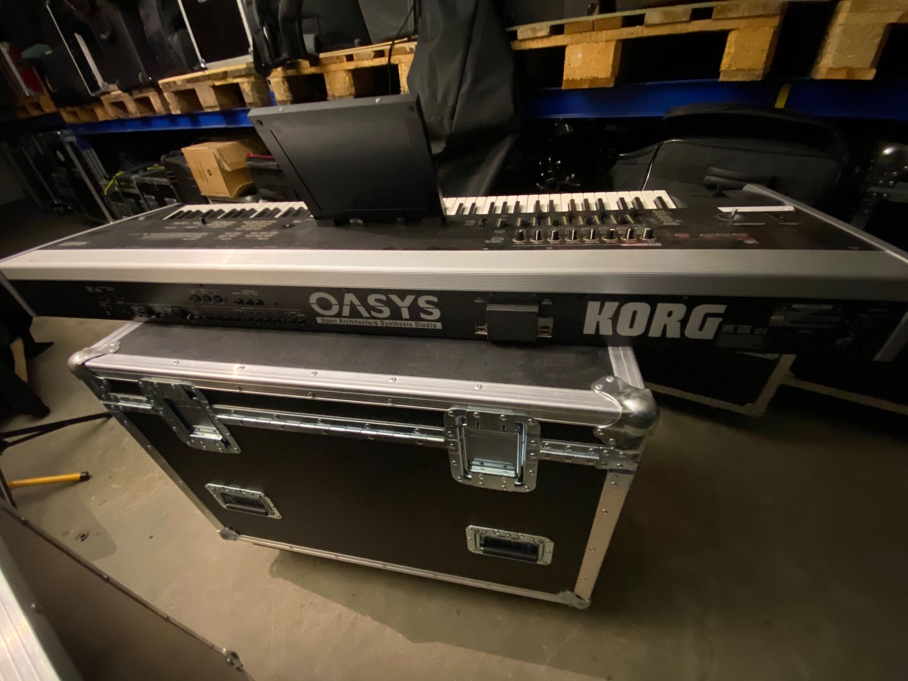 Korg Strumenti musicali: Korg Oasys – Usato da Schönenwerd venduto da Bryna2002 1