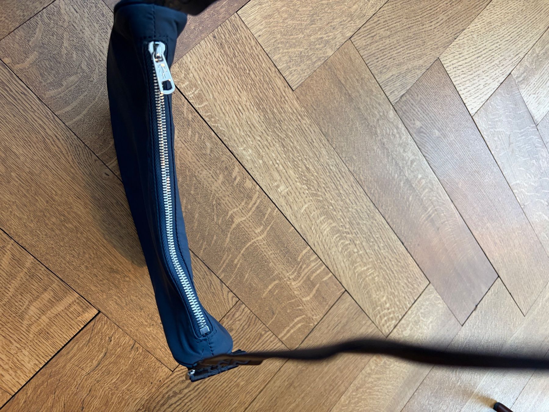 Lacoste Taschen für Damen: Lacoste Tasche blau – Gebraucht aus Winterthur von mapehape 3