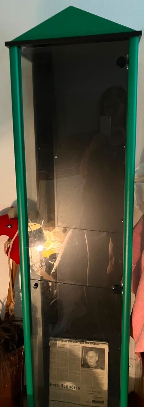 Vitrinen: Glasvitrine – Gebraucht aus Bern von ali_r76n