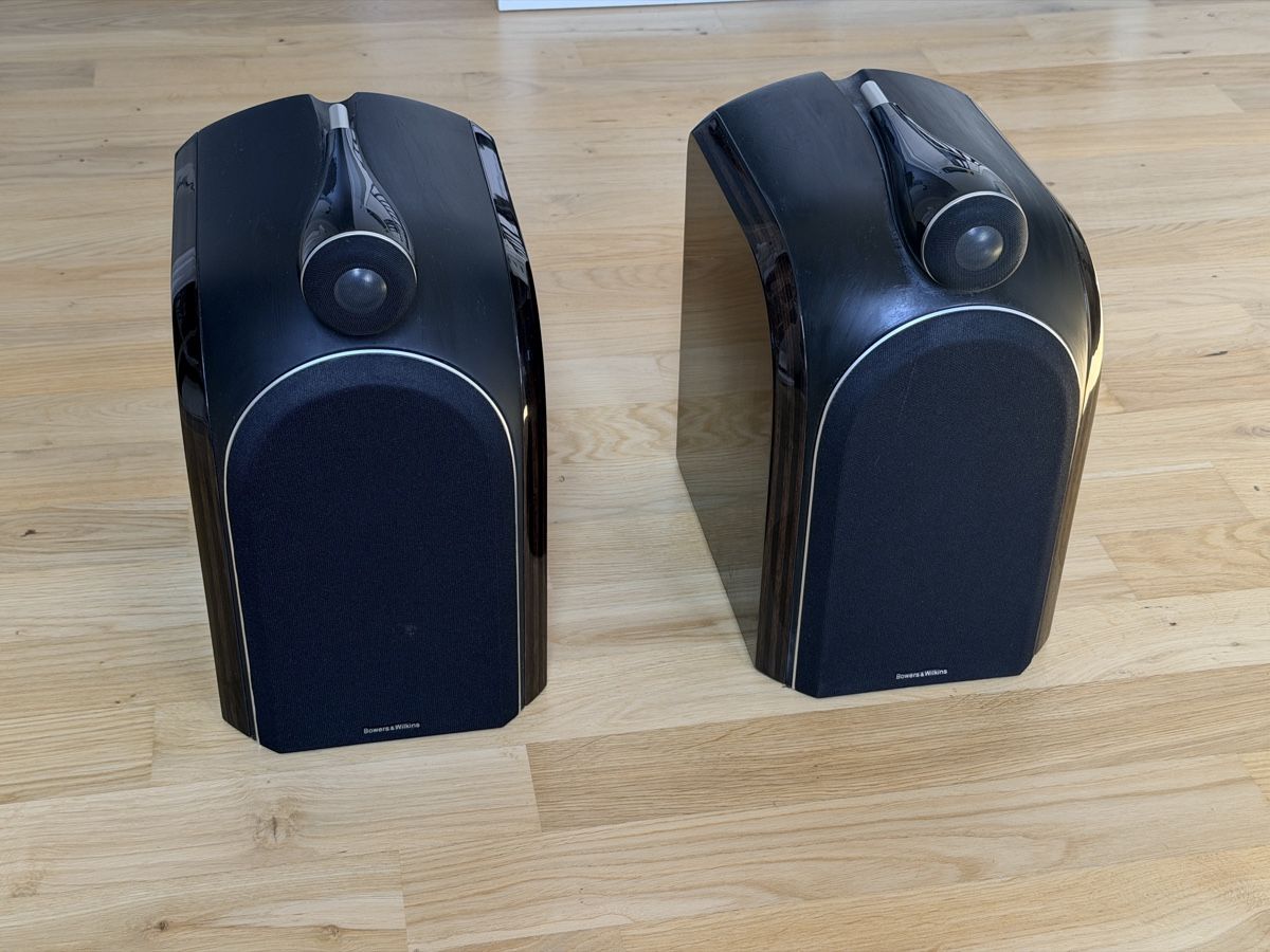 Bowers & Wilkins Casse acustiche: Bowers & Wilkins PM1 inkl. Original Ständer – Usato da Wil ZH venduto da 1111daniel 1