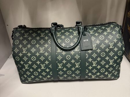 Lv Keepall 50 grün