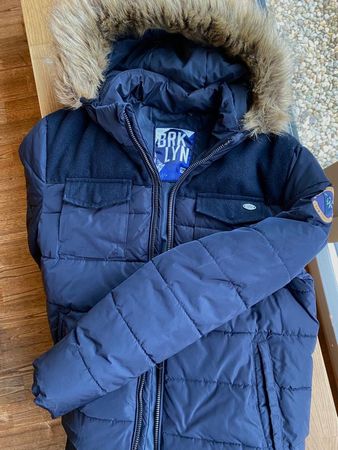 Winterjacke mit Kunstfell-Kapuzenbesatz