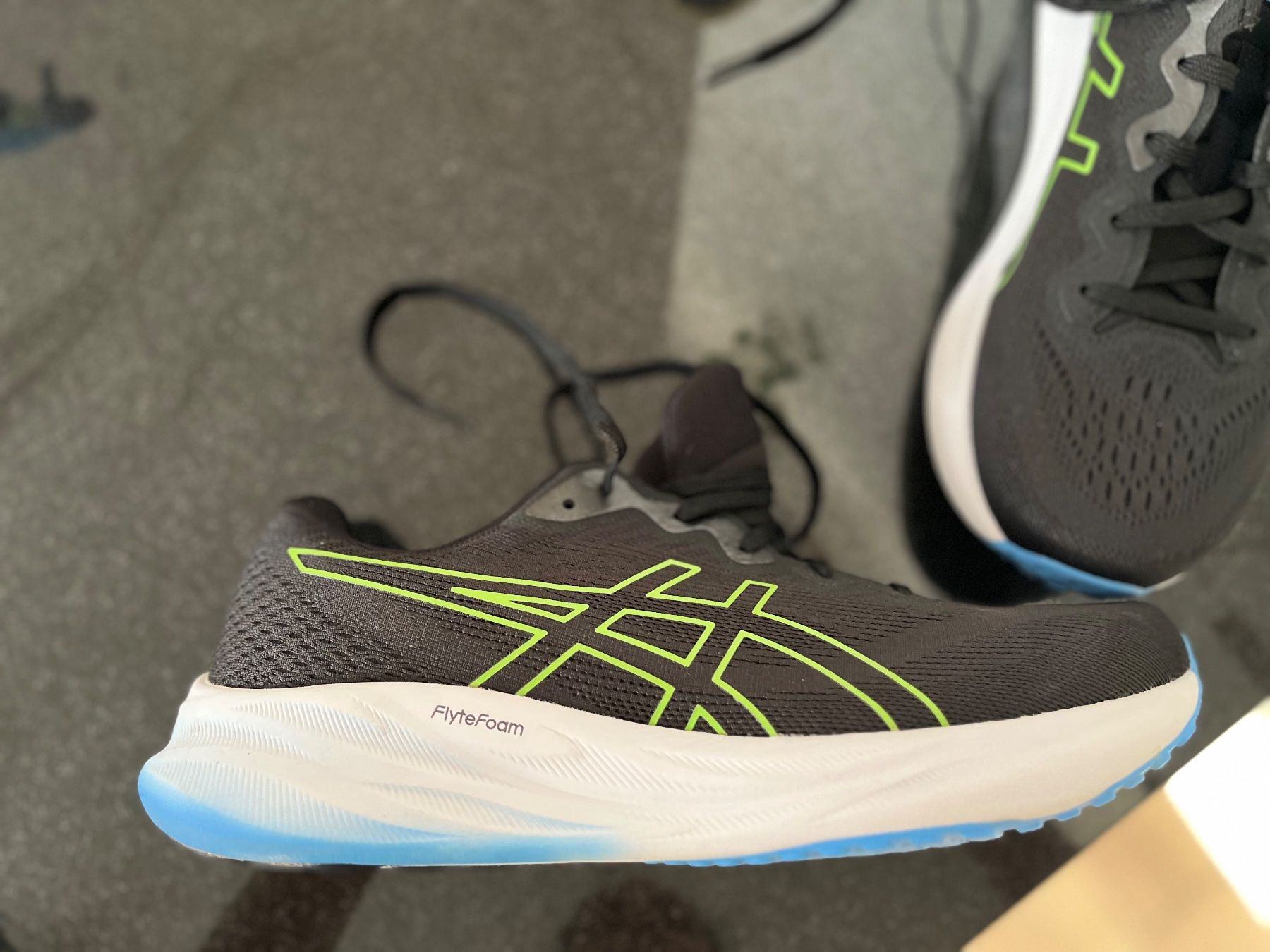 Asics Scarpe da uomo: Basket ASICS – Nuovo (secondo la descrizione) da Sugiez venduto da hac_27ms