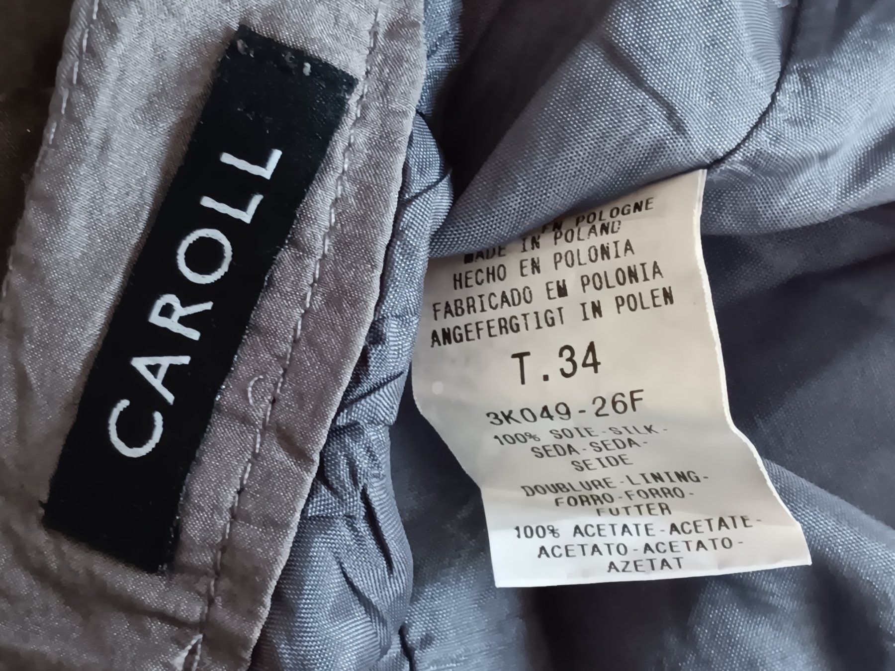 Caroll Vestiti: CAROLL  Robe / Kleid    Taille / Grosse 34 .... – Usato da Cossonay-ville venduto da Super-Price-Quality 9