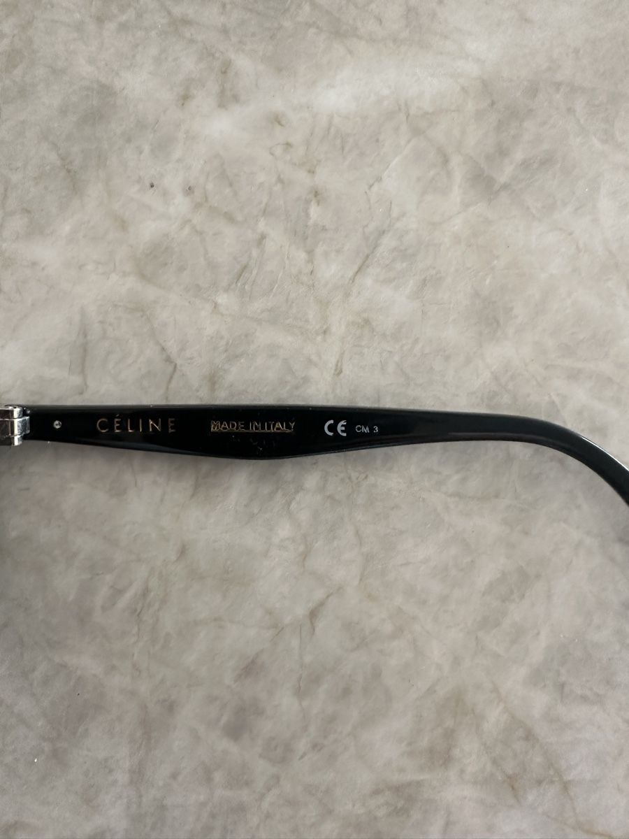 Celine Lunettes & Verres: Celine Sunglasses with Case – D'occasion à Herrliberg par SAY10 2