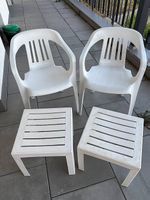 Garten/Balkontisch mit diversen Stühlp