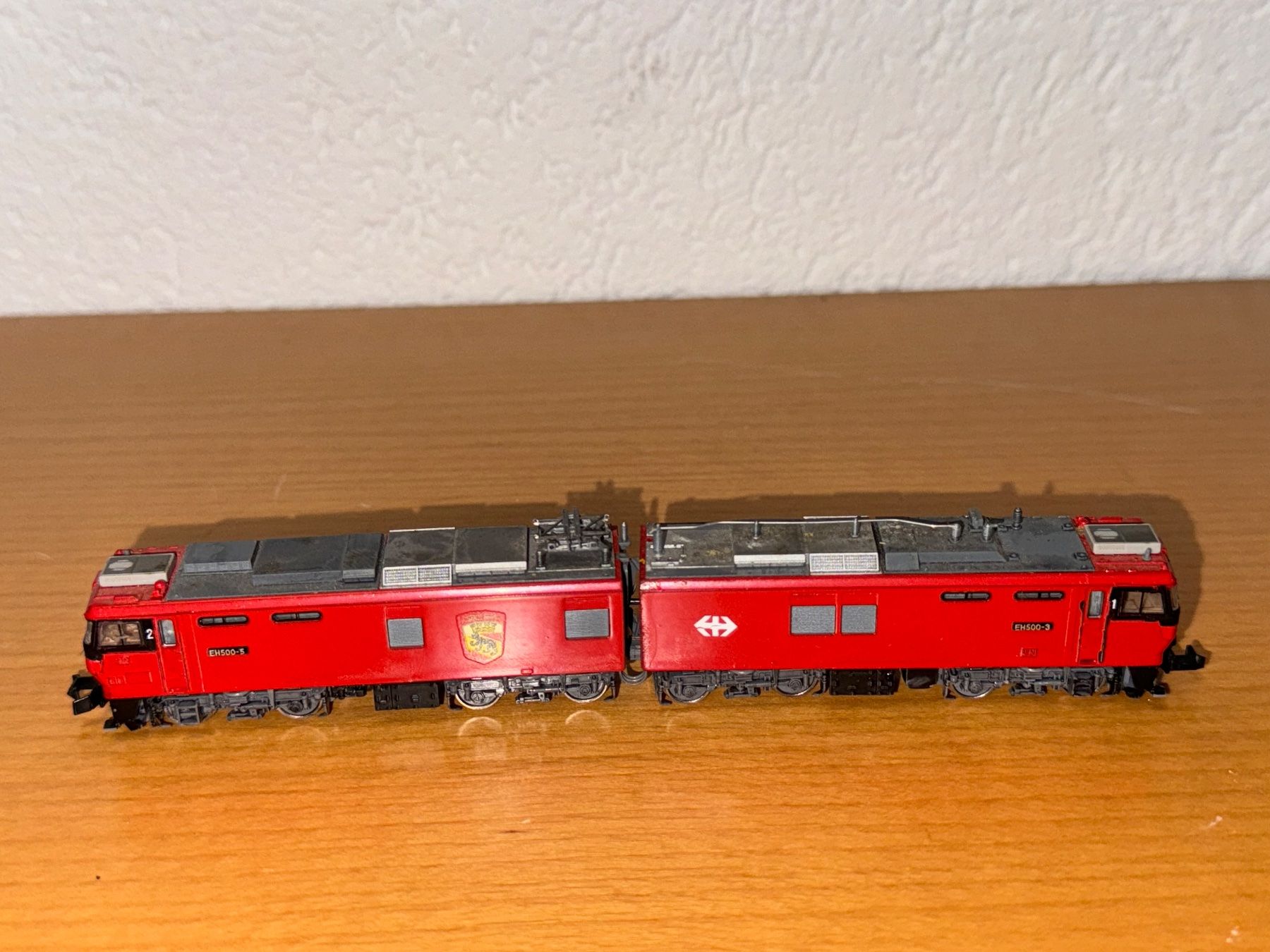 Modellini di ferrovie: Tomix Elektrolok EH500 ,  Version mit Bern Wappen – Usato da Kaiseraugst venduto da winnetou04 3