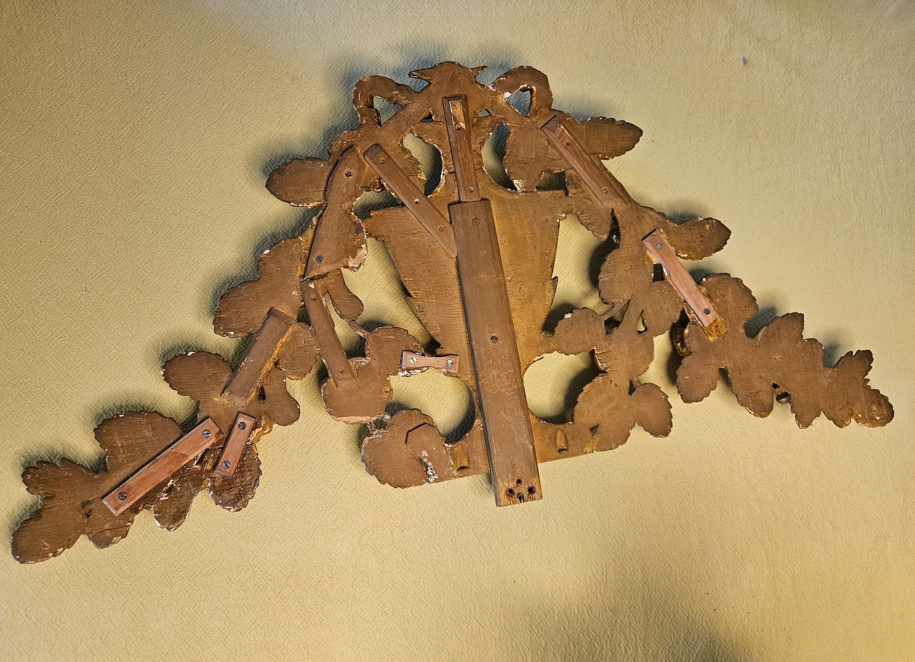 Tutte le decorazioni: Boiserie, Holzornament, vergoldet – Usato da Muri b. Bern venduto da rasastro 2