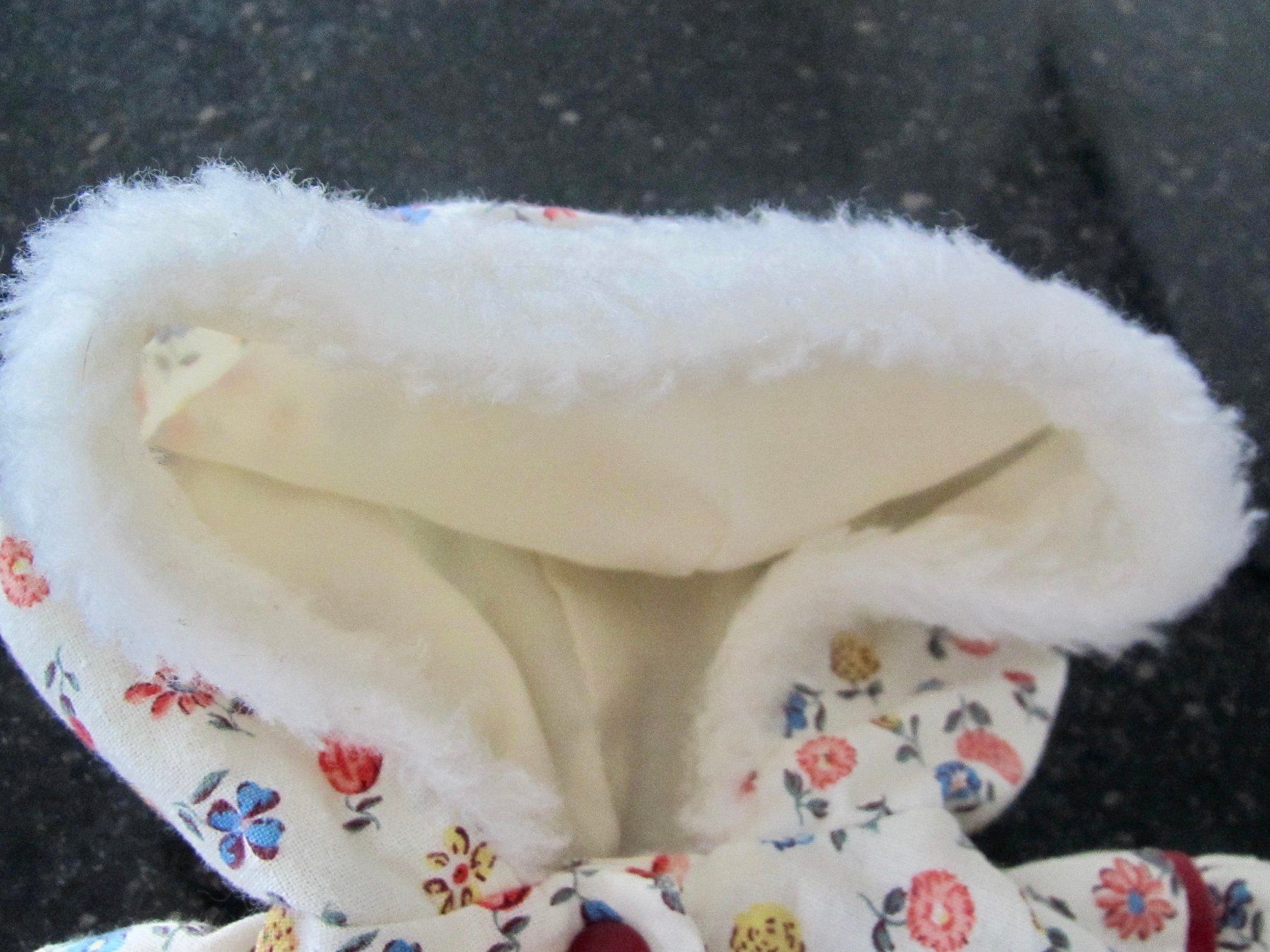 Bambole: MANTEAU COROLLE POUR POUPEE – Usato da Murten venduto da Selliot 4