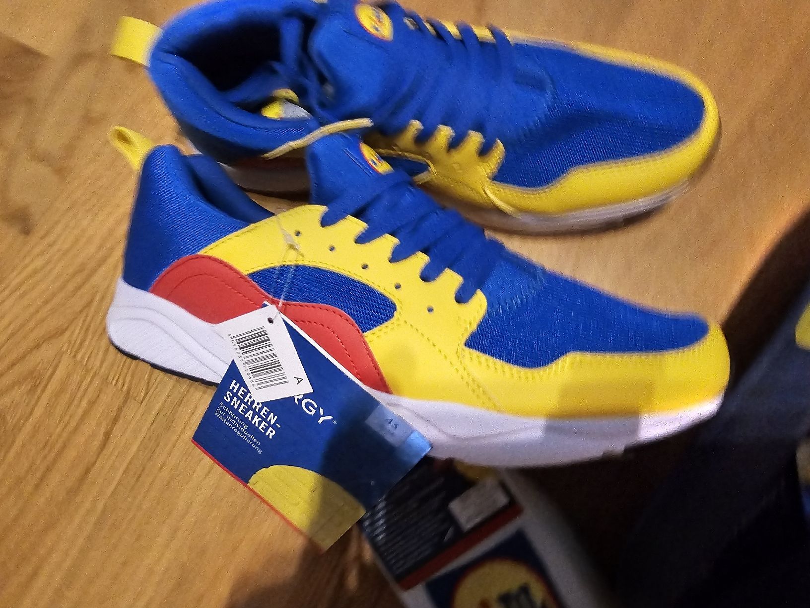 Lidl Scarpe da uomo: Lidl Sneaker Set Gr.43 – Nuovo e nell'imballaggio originale da Oberwil BL venduto da 007re 1