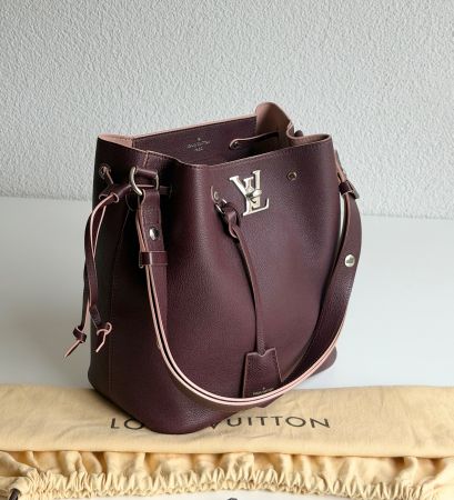Louis Vuitton Lockme Bucket
