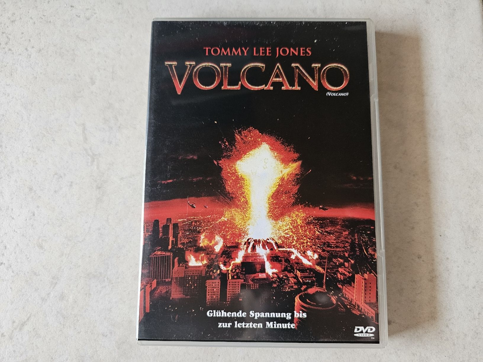 Tutti i DVDs: Volcano – Usato da Schneisingen venduto da backstore24