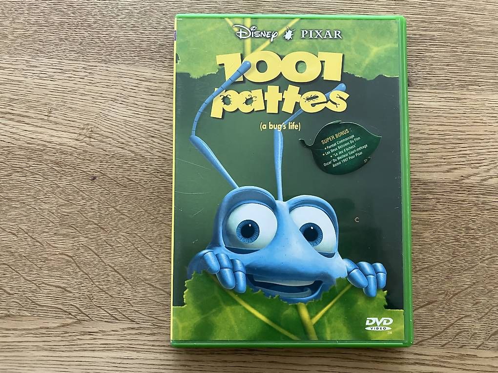 Alle DVDs: DVD 1001 pattes – Gebraucht aus Vandoeuvres von ann_lq5h