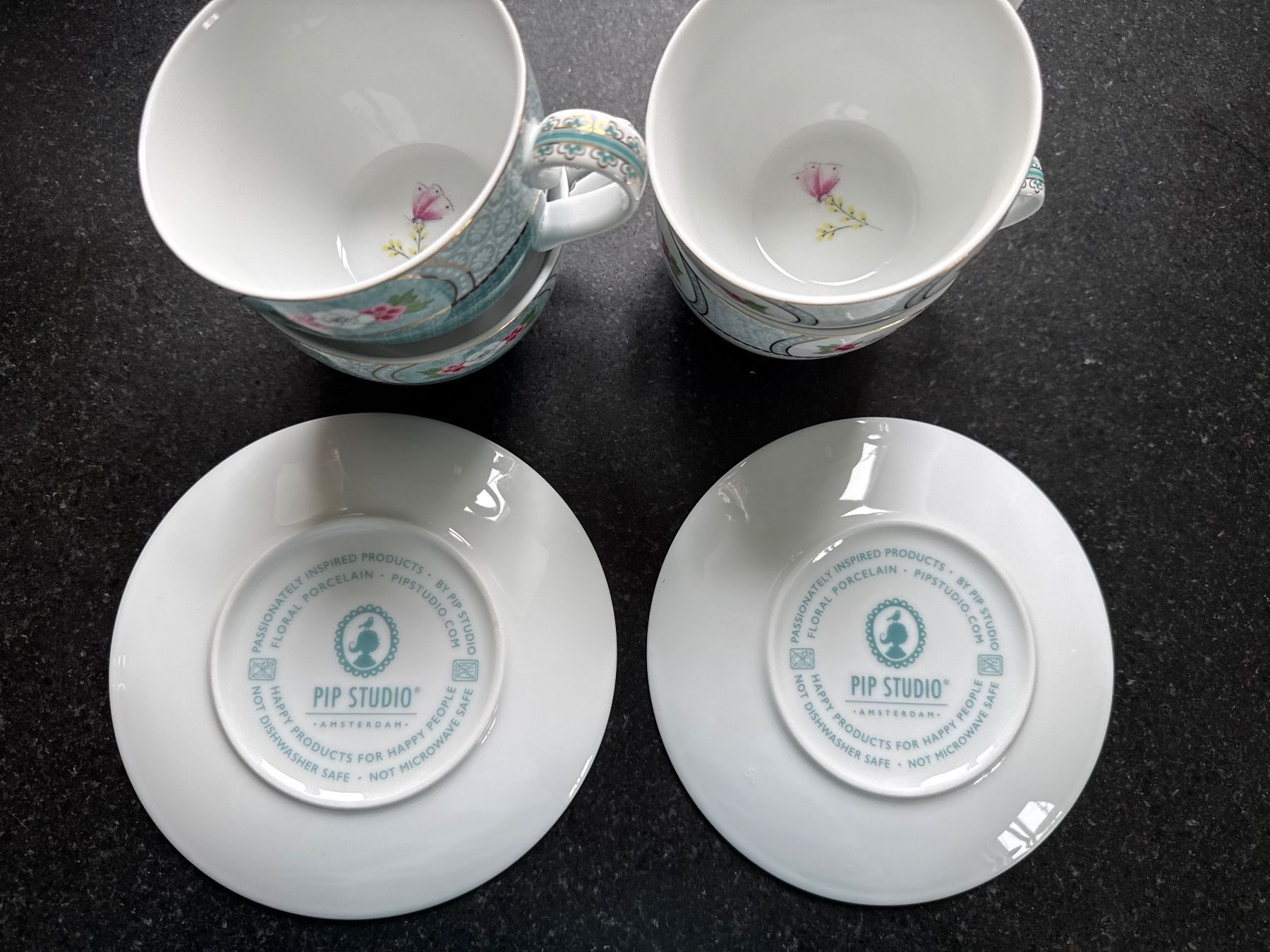 Set di piatti: 4 Tassen und 2 Unterteller PiP Studio – Usato da St Gallen venduto da mayerka 2