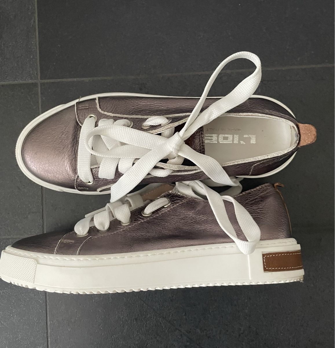 Scarpe da donna: LIDEA Sneakers - Gr. 35 – Usato da Hünenberg See venduto da DND5 1
