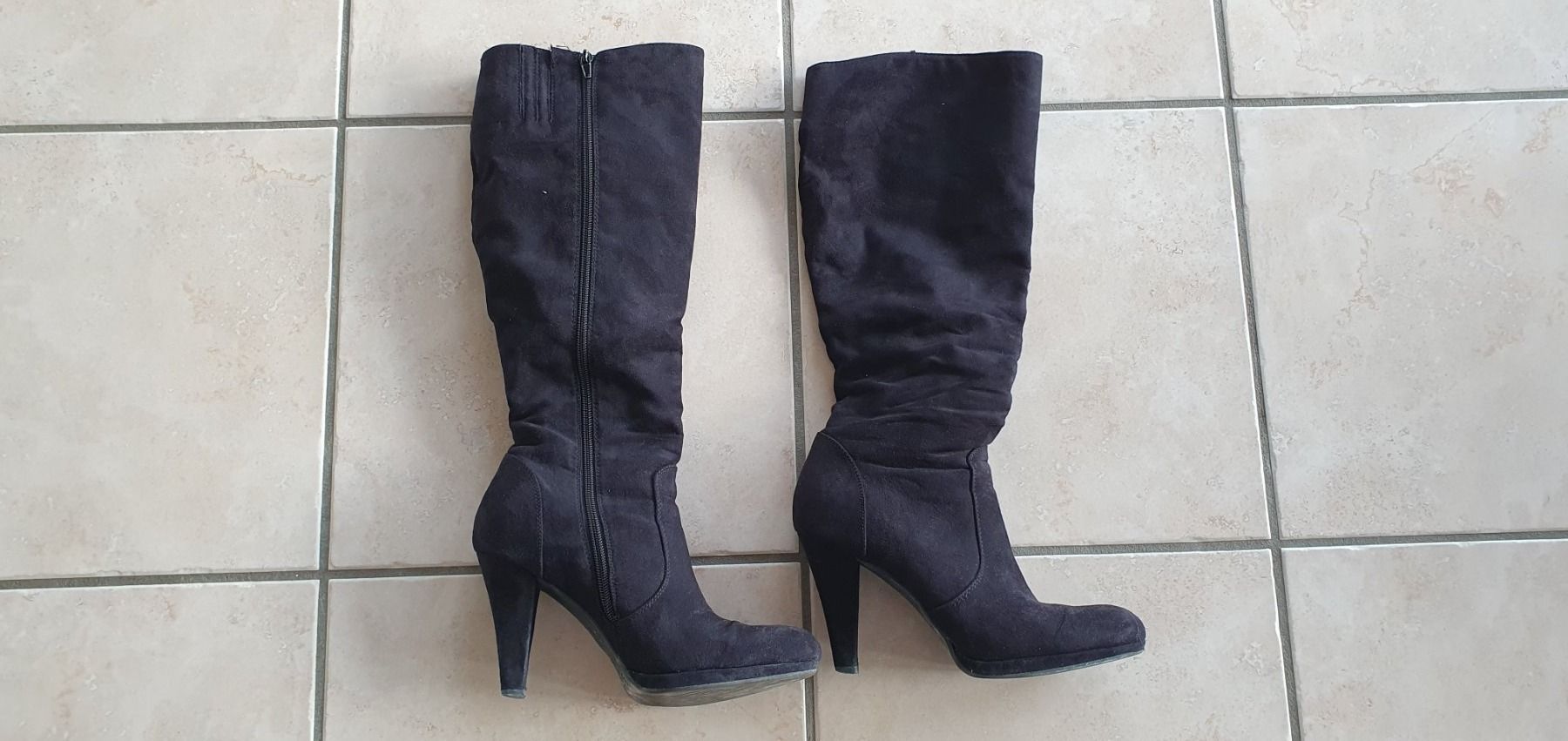 Scarpe da donna: Bottes hautes à talon 39 – Usato da Moutier venduto da Matteoleroux