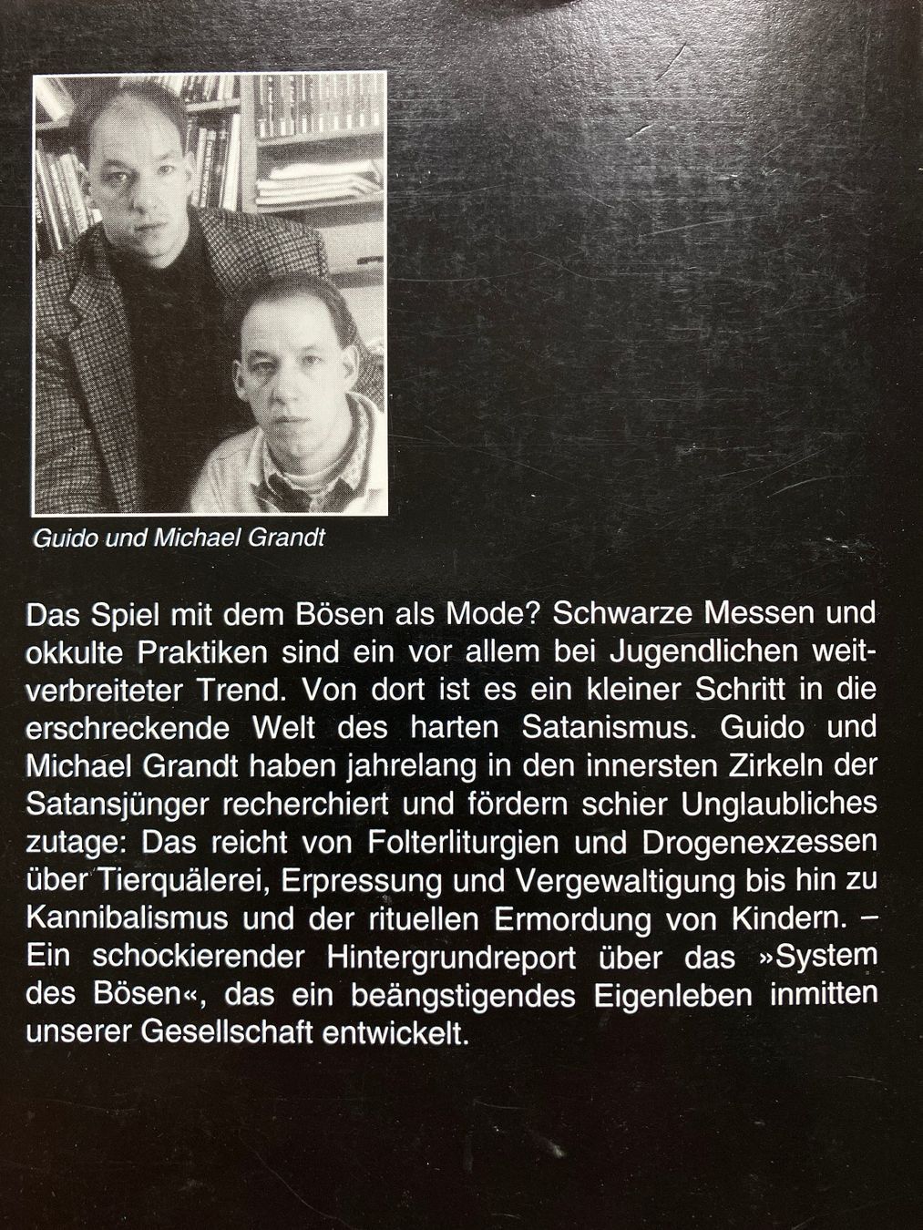 Libri: Schwarzbuch Satanismus – Usato da Richterswil venduto da Nathan_adler 1