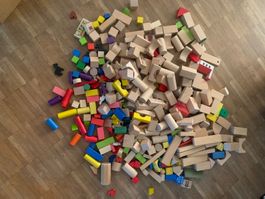 Holzbausteine, Holz-Bauklötze von Haba, mehr als 200 Teile