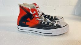 Coole Converse All Stars High mit speziellem Design, Gr. 40