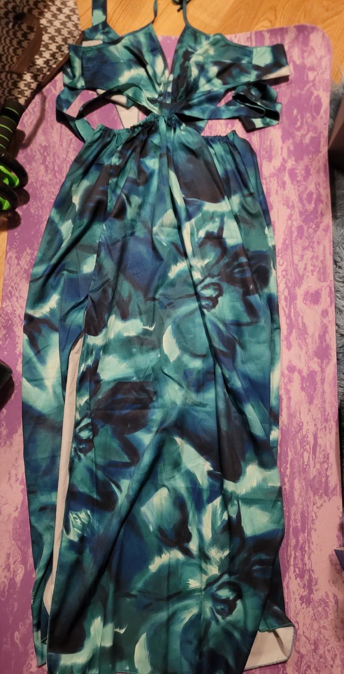 Vestiti: Halter Neck dress – Nuovo e nell'imballaggio originale da Zürich venduto da vic_w2tl 2