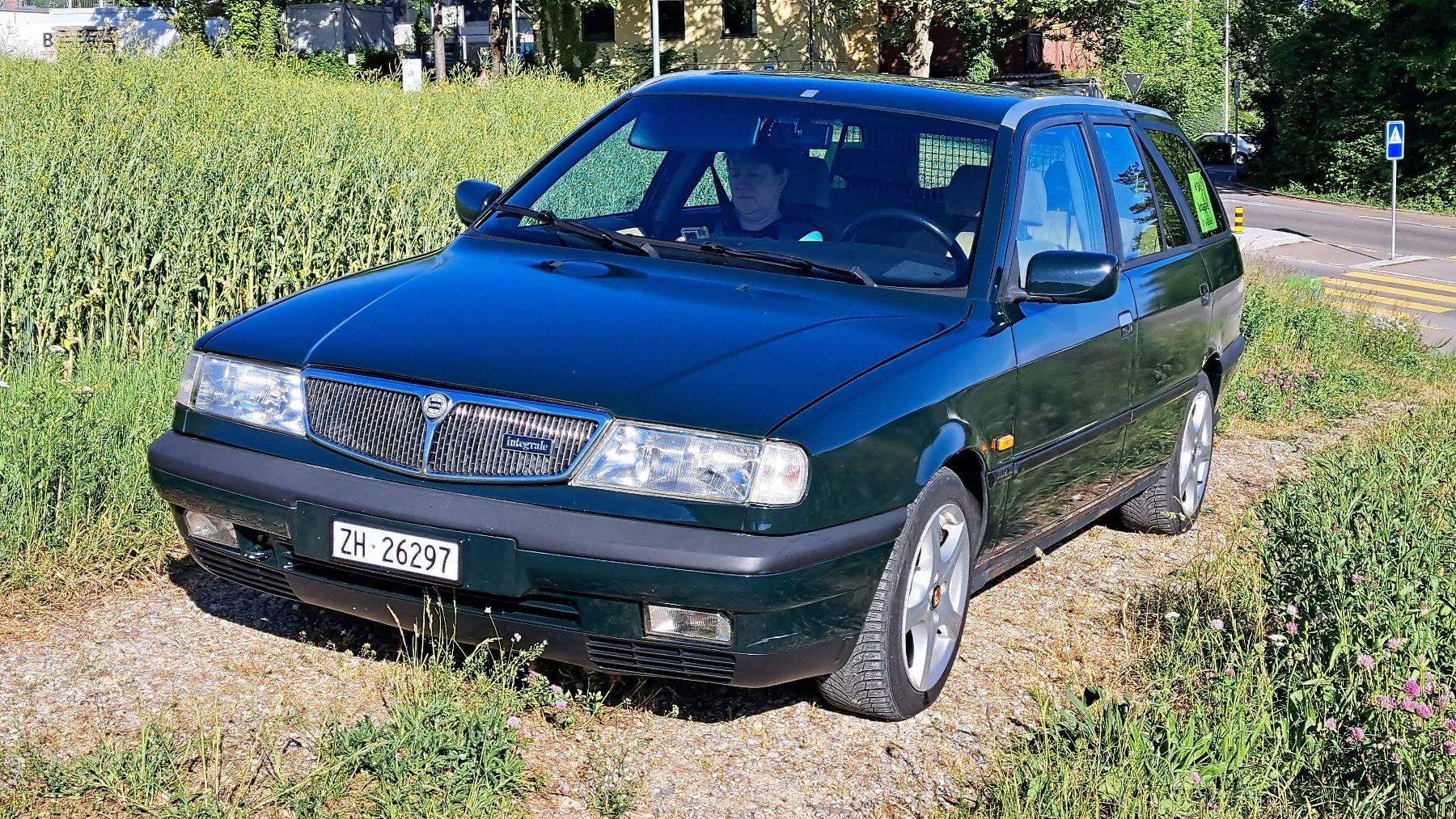 Lancia Autos: LANCIA Dedra Integrale SW – D'occasion à Dachsen par 2100