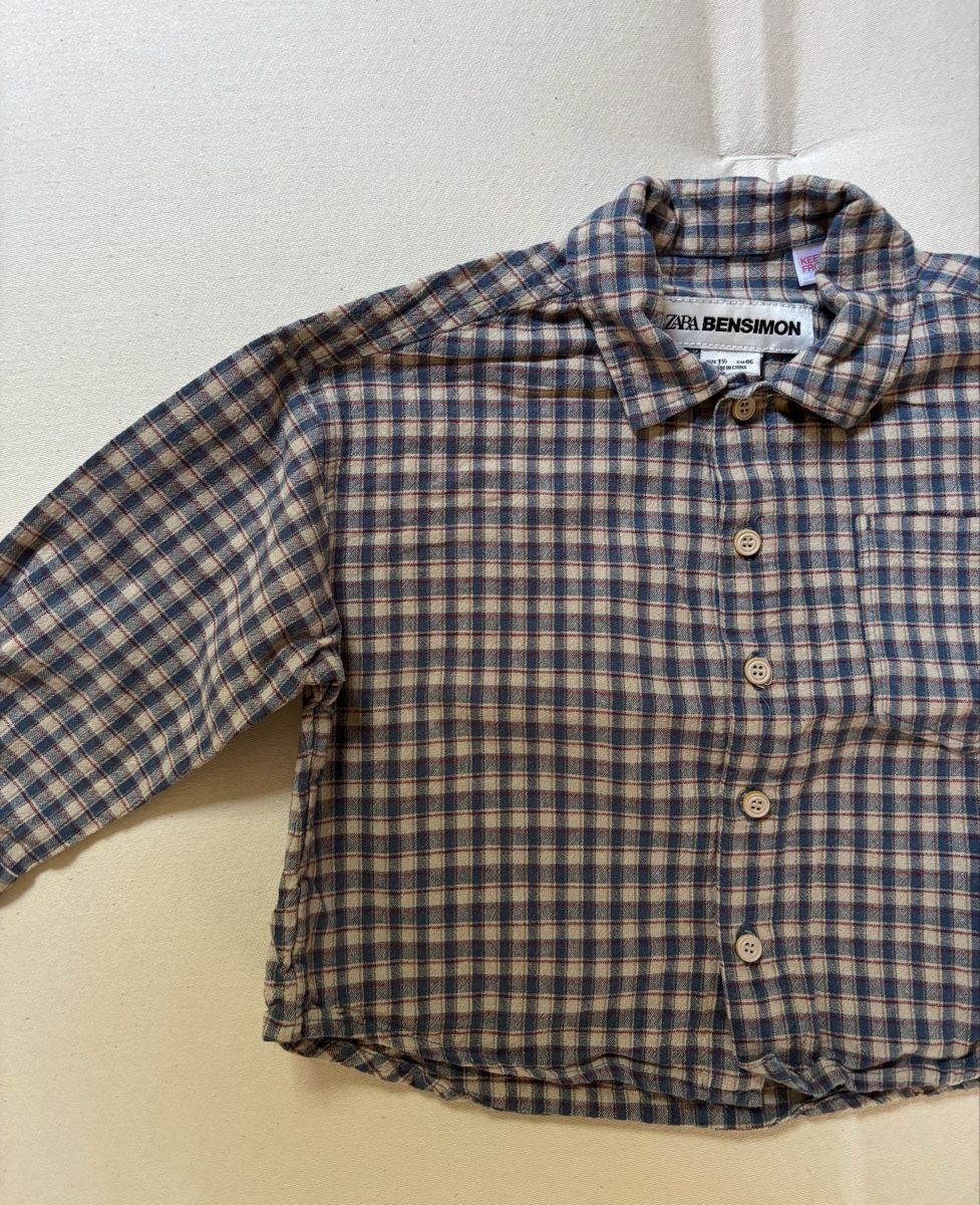 Zara Chemises, Tops & T-shirts: Baby boy checkered shirt 86 cm  – D'occasion à Villard-sur-Chamby par kamila_1024