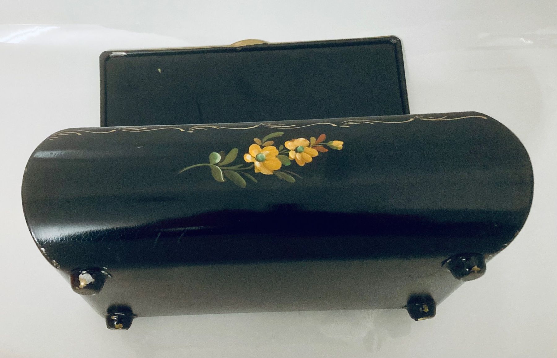 Barattoli: Blechschatulle mit Biedermeier-Malerei, Ebonisierte Dose – Usato da Rüegsauschachen venduto da Andyalfredo 2