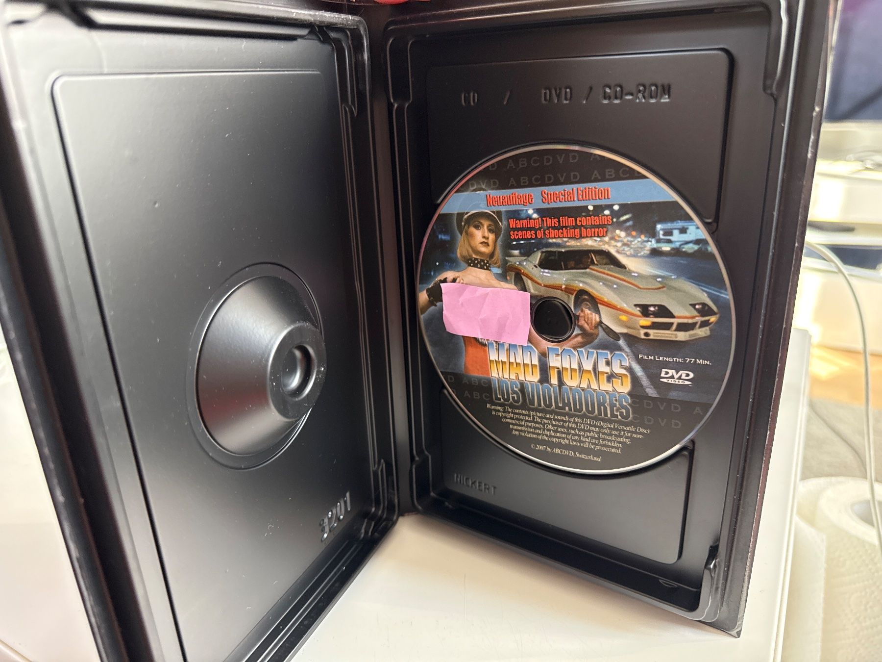 Tutti i DVDs: Mad Foxes Grosse Hartbox Vergriffen Limited Edition – Usato da Allschwil venduto da meeresperle 2