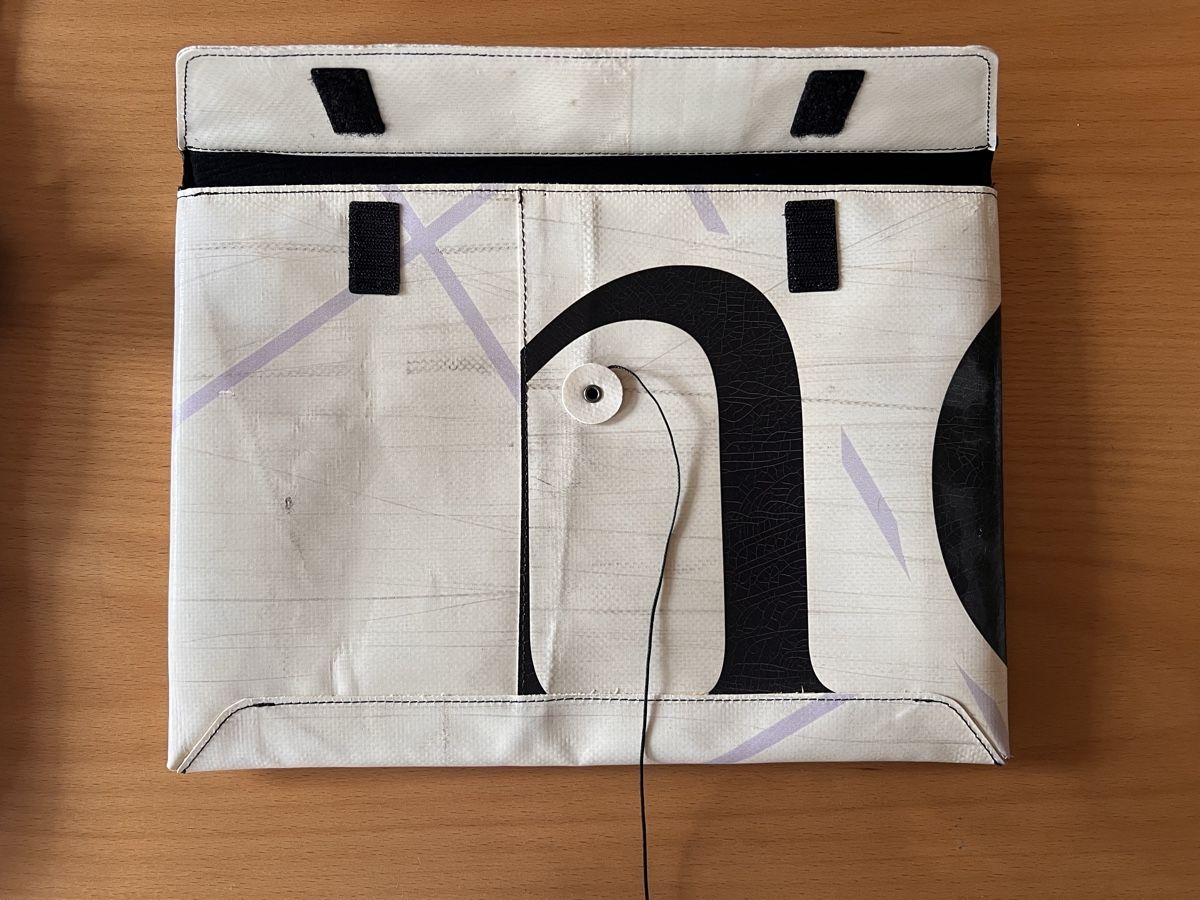 Freitag Covers & Borse: Laptop 13“ Hülle – Usato da Zürich venduto da 144happy 2