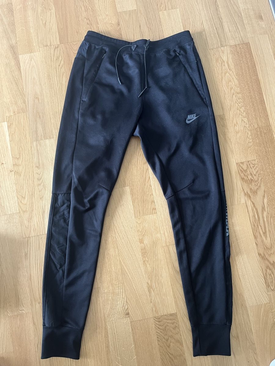 Lotti di vestiti: Ensemble Nike Air Max noir taille S – Usato da Monthey venduto da arno_45 3