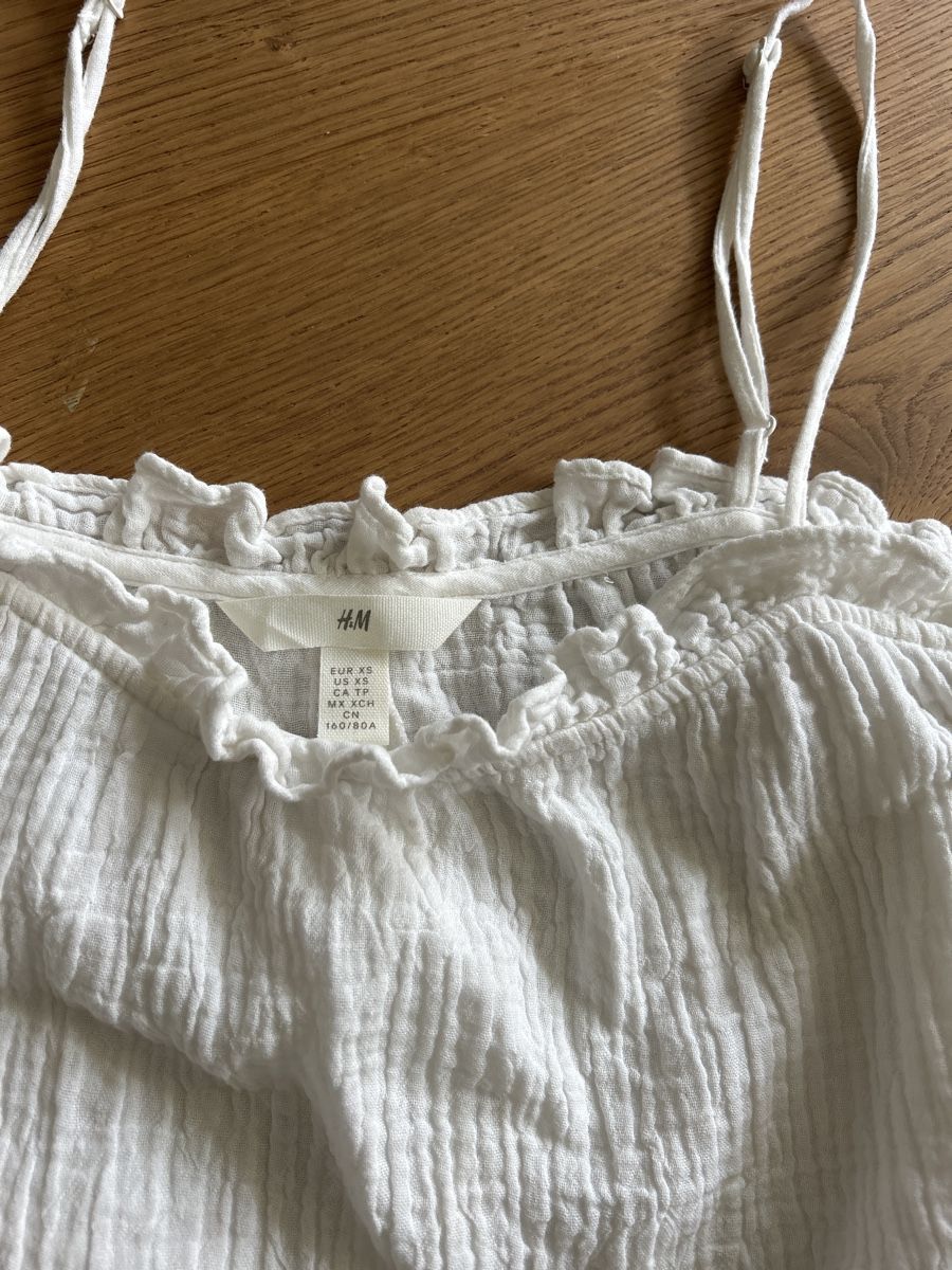 H&M Top: Top H&M Gr.XS – Usato da Fraubrunnen venduto da alne777 1