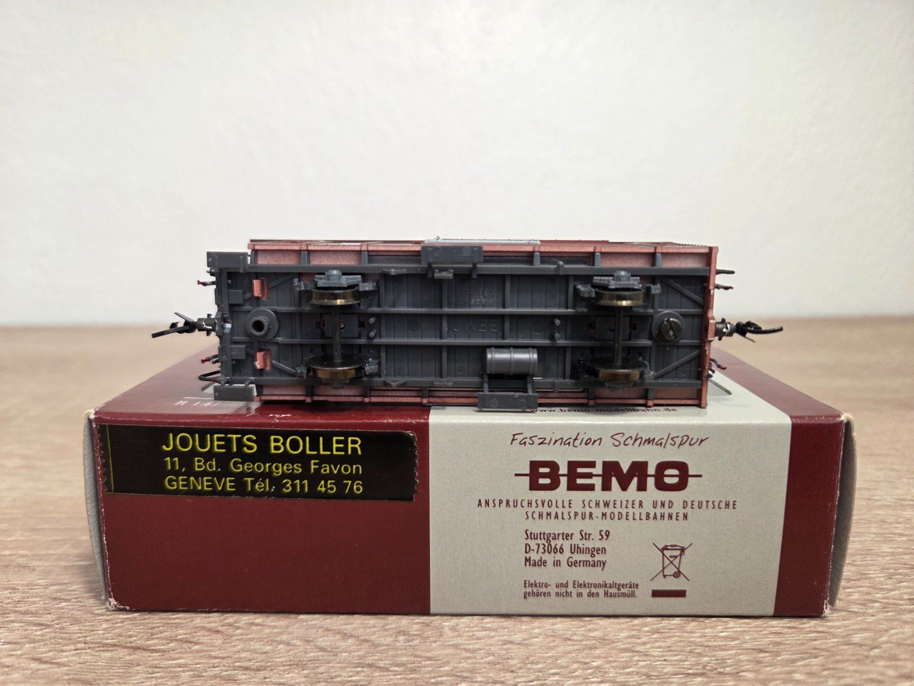 Bemo Modellini di ferrovie: Bemo 2283 114 Güterwagen RhB H0m – Usato da St-Aubin-Sauges venduto da Lo_Go 4