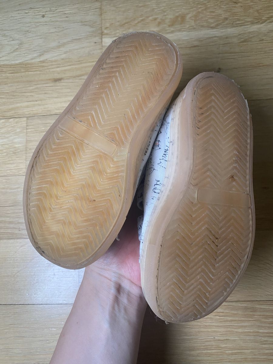Next Scarpe per ragazze: Stoff Schuhe low basket NEXT 24 – Usato da Zürich venduto da Mariaov 1
