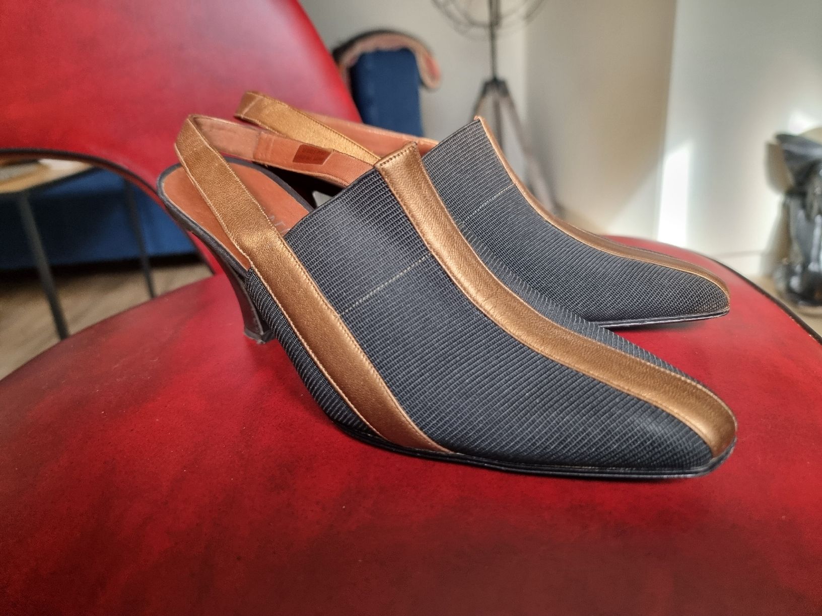 Damenschuhe: Sling Pumps Luc Berjen Paris Gr 39 – Gebraucht aus Interlaken von NataliiaS 1