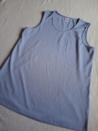 Liquette - t-shirt sans manche bleu ciel taille 40