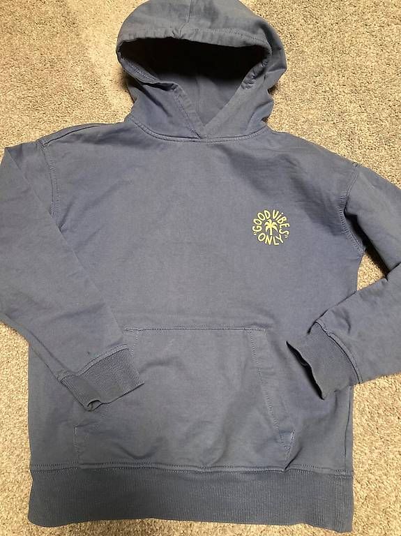 Pullover & Sweatshirts: Kapuzen-Pullover Gr.122/128 – Gebraucht aus Winterthur von Rawille 1
