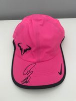 Cappello da tennis rosa chiaro firmato da Rafael Nadal + COA