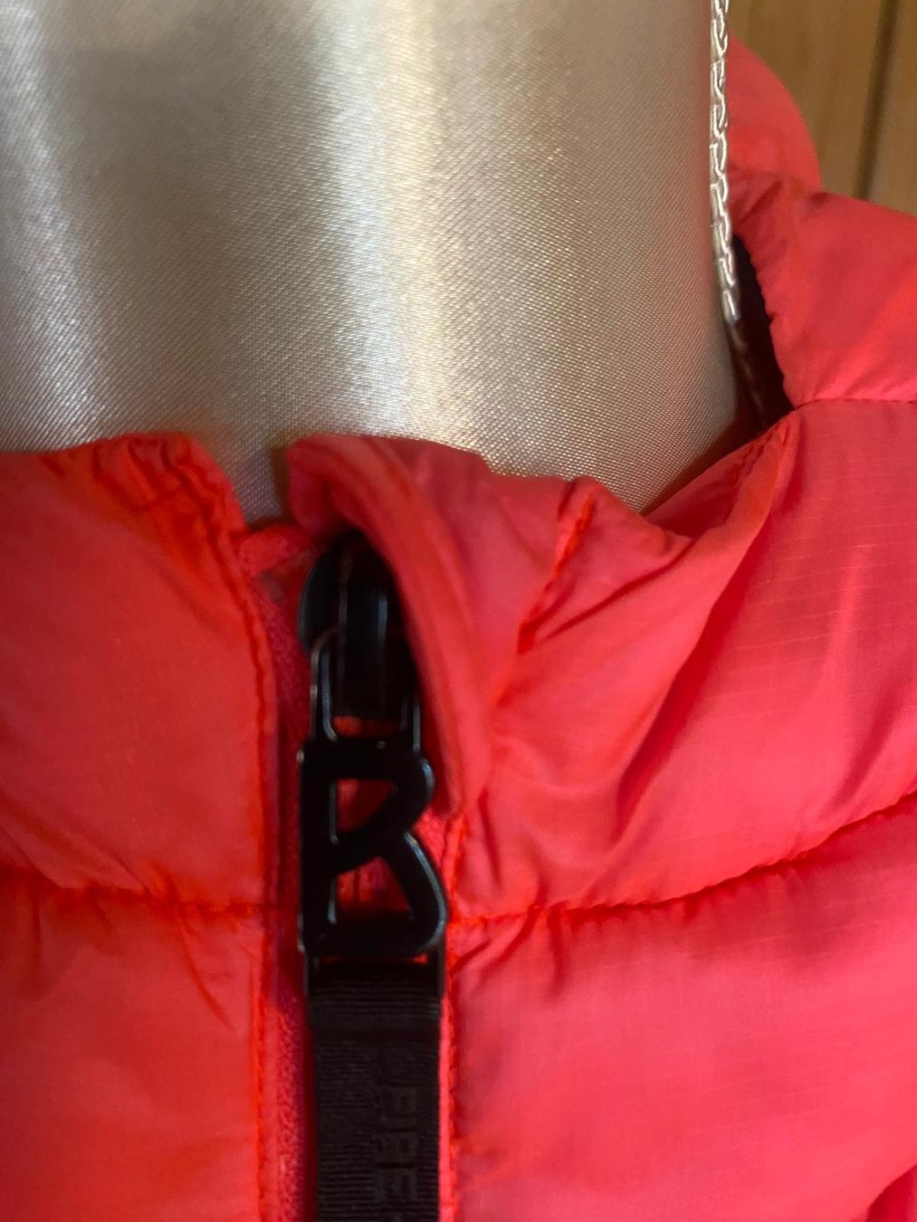 Bogner Giacche: Coole Daunenjacke von "Bogner" Gr. 36 – Usato da Röschenz venduto da Tashroal 3