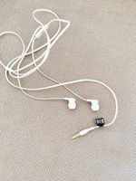 Auricolari bianchi jack 3.5mm buon stato