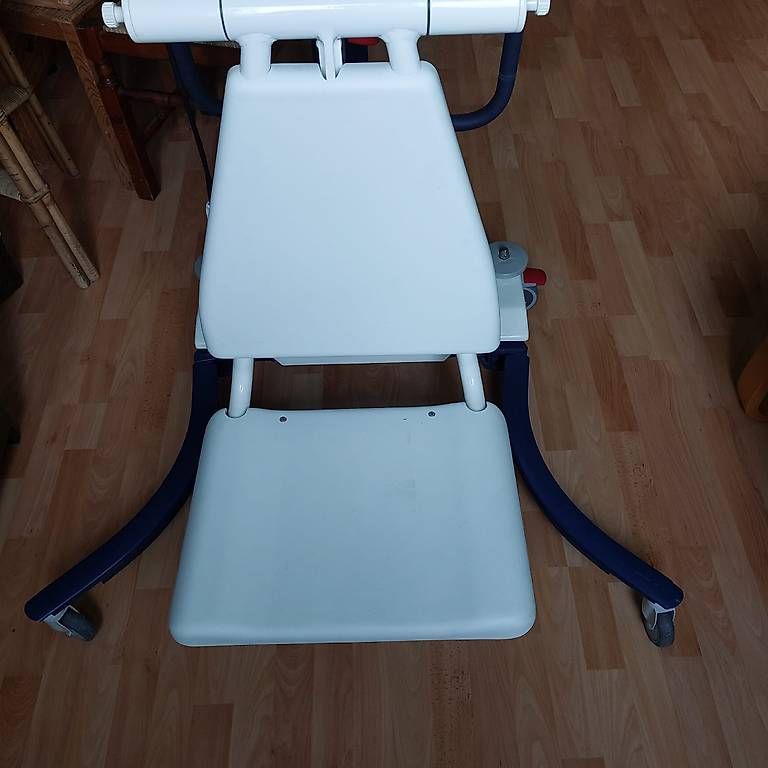 Attrezzature mediche: Lève personne  – Usato da Nods venduto da Flatron2 2