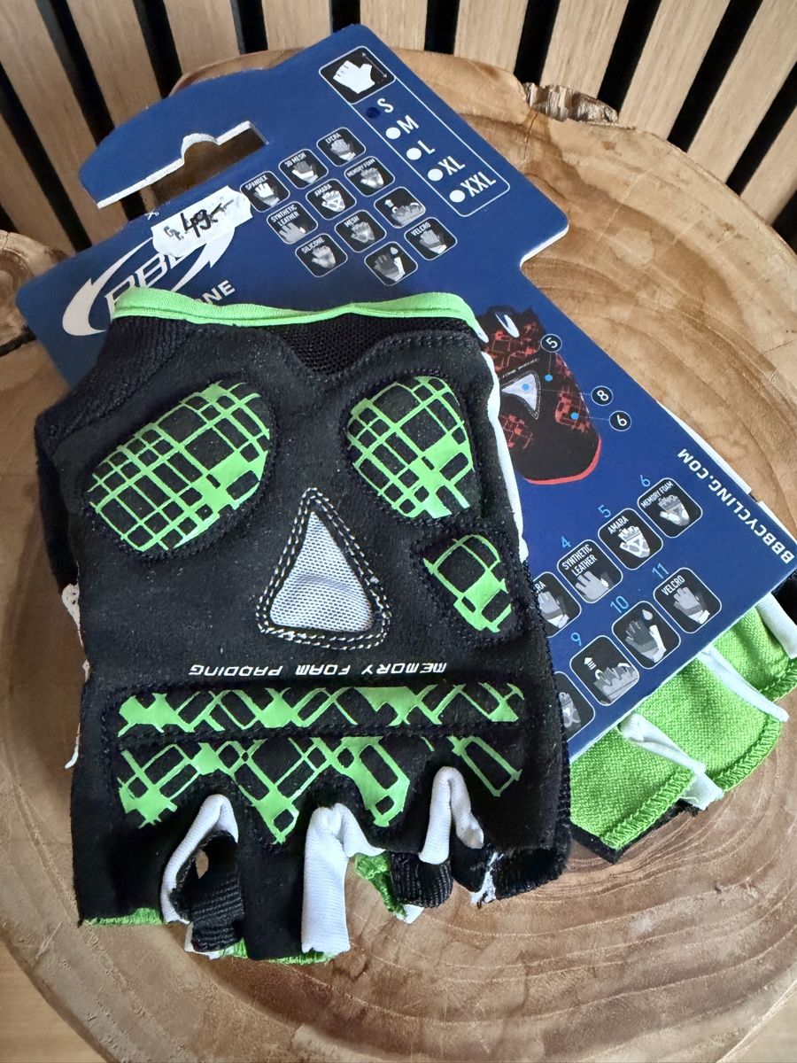 Guanti & manicotti: BBB Cycling Gloves - MTB Zone - Black & Green - Small – Nuovo e nell'imballaggio originale da Zürich venduto da shop_all 1