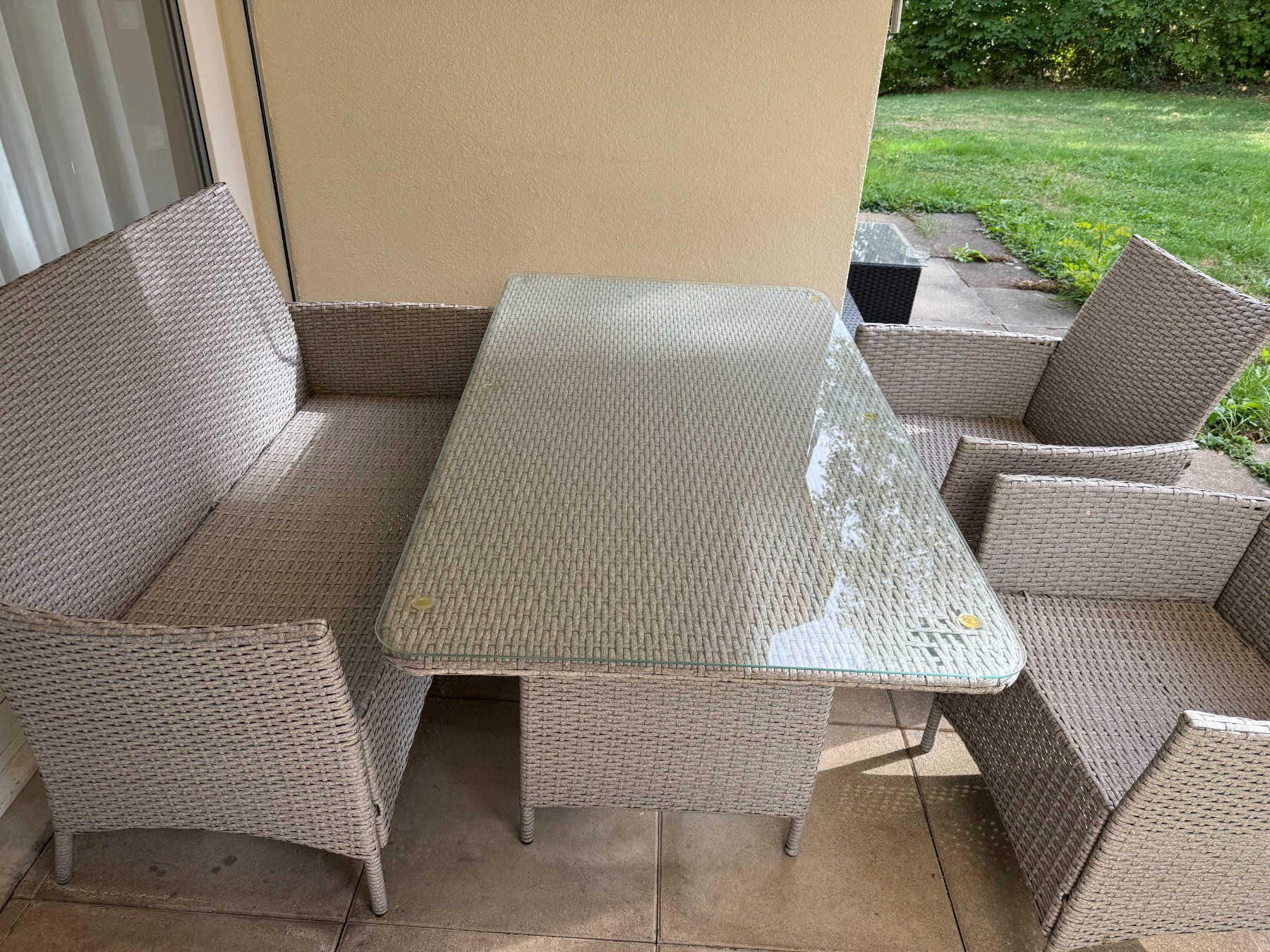 Tischset: Gartenmöbel-set – Gebraucht aus Neuhausen Am Rheinfall von HF99