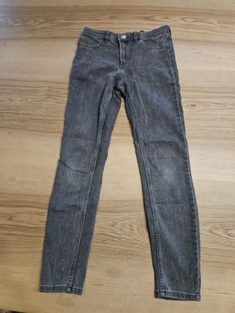 H&M Skinny Fit Jeans Grau Grösse 146 guter Zustand