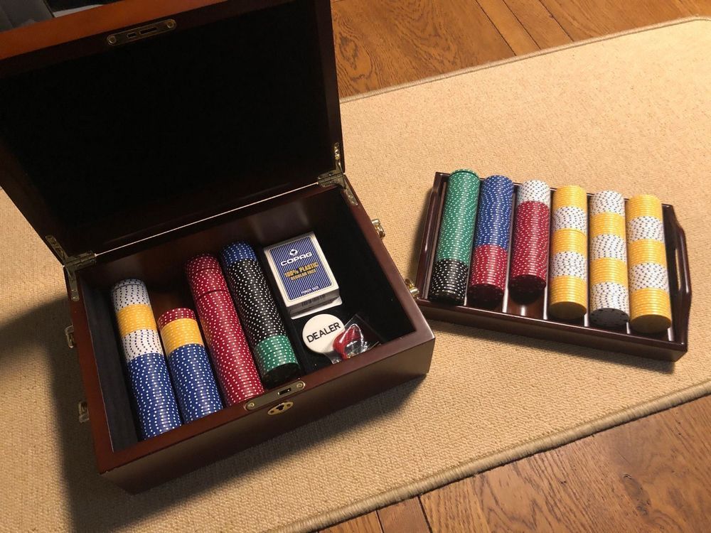 Boîte de rangement jetons poker Kaufen auf Ricardo