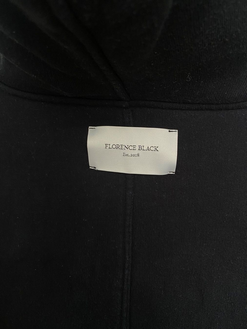 Maglioni & Felpe: Florence Black Sweater – Usato da Biel/Bienne venduto da lichterhoh 5