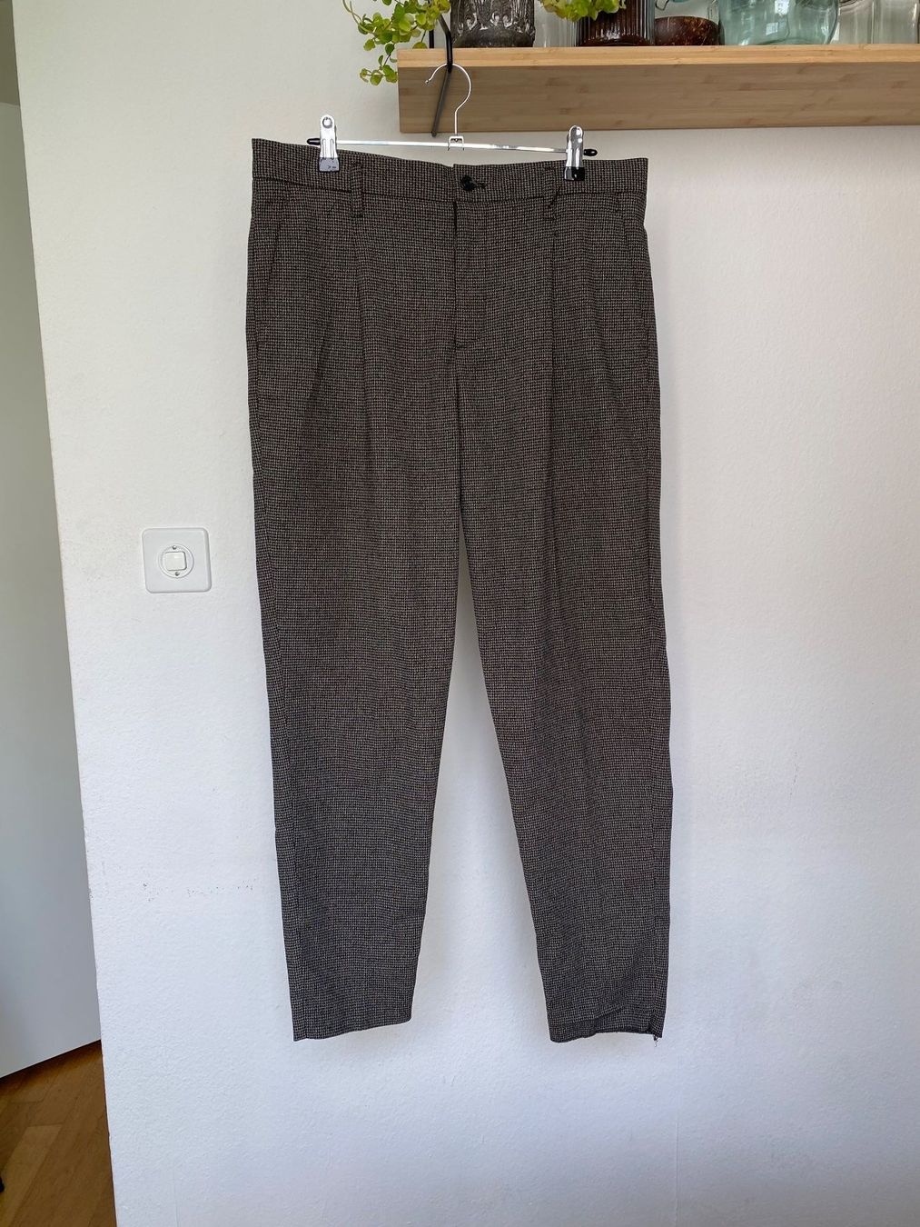 Zara Pantaloni: ZARA MAN Pants – Usato da Biel/Bienne venduto da Sommer_17 9