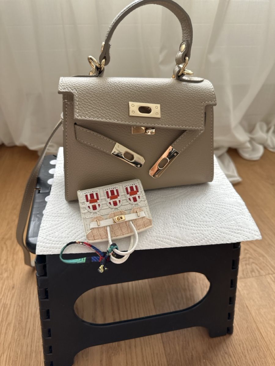 Sacs femmes: Leder Handtasche – D'occasion à Zug par life-style0202 4