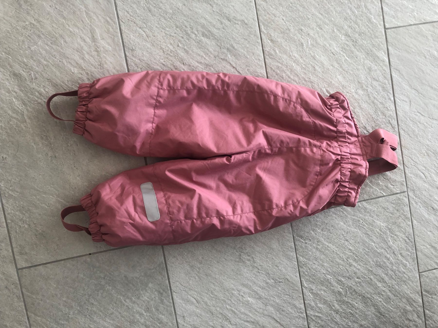 H&M Pantaloni: Skihose Mädchen Größe 92 – Usato da Adliswil venduto da rossoelmare 1
